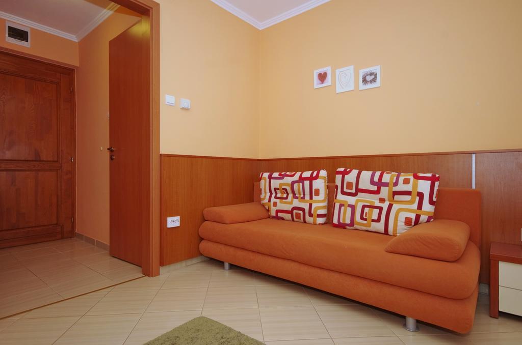 Vararok Apartman Gyula Exterior photo