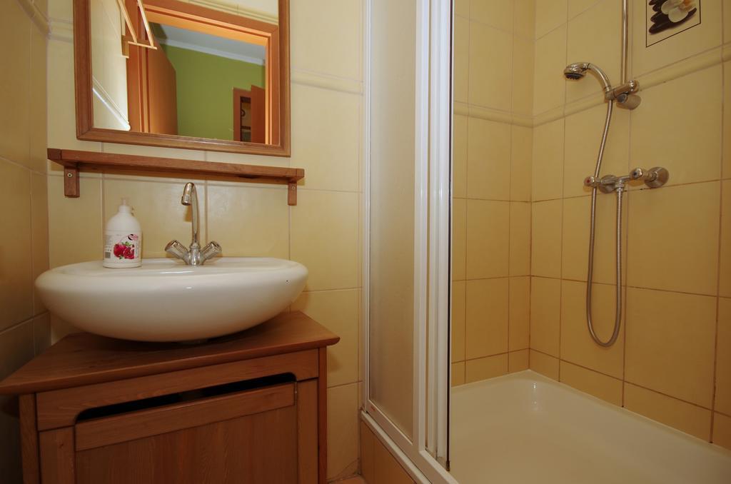 Vararok Apartman Gyula Exterior photo